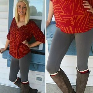 GRAY LEGGINGS size large